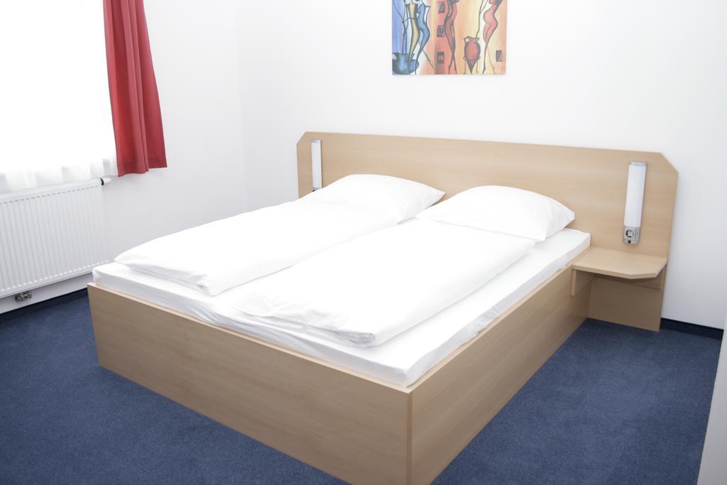 G&K Hotel Guntramsdorf Eksteriør bilde